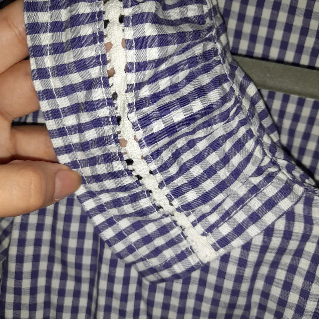 Remera Present serie - imagen 3