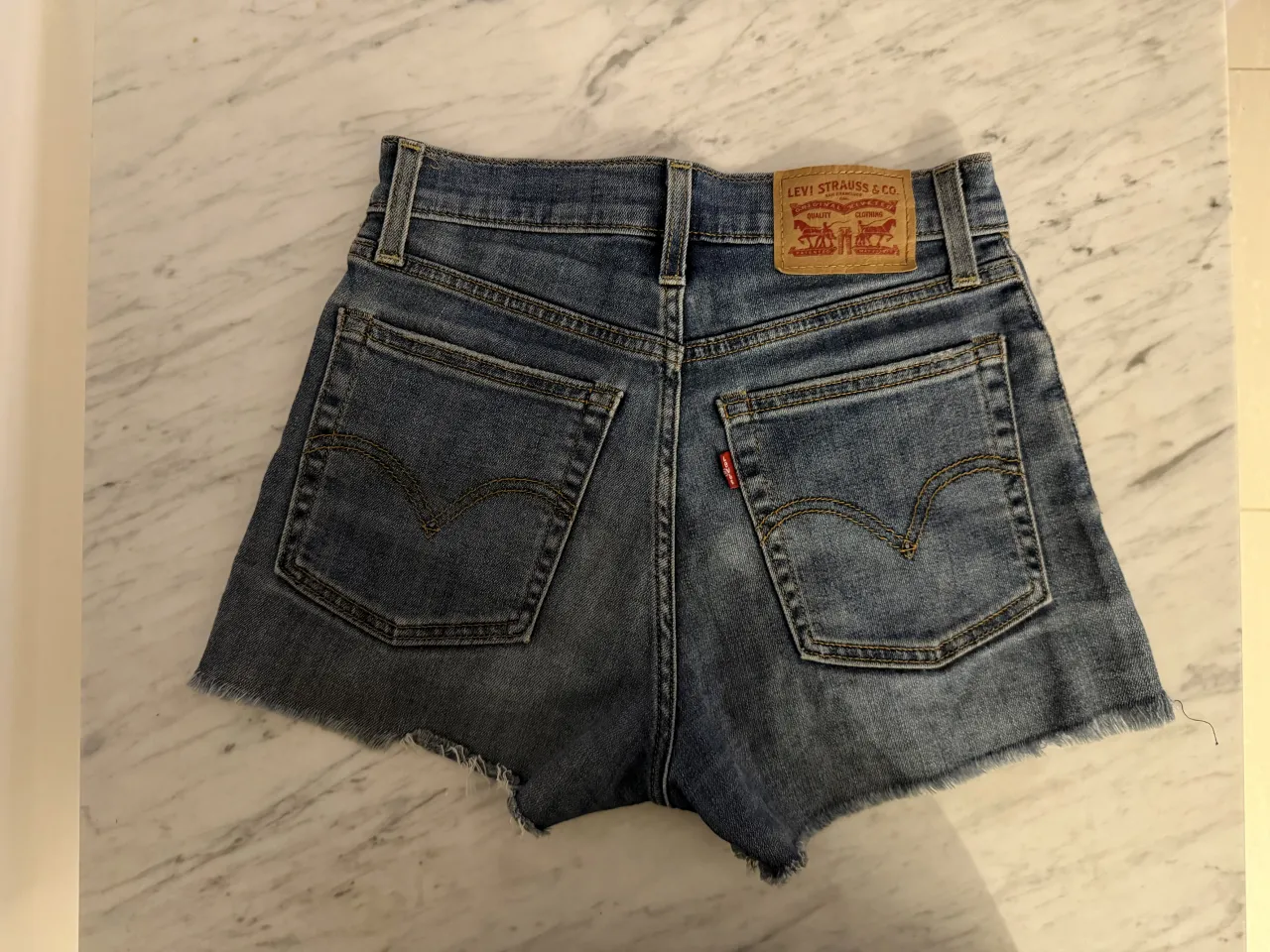 Short Levi's - imagen 3