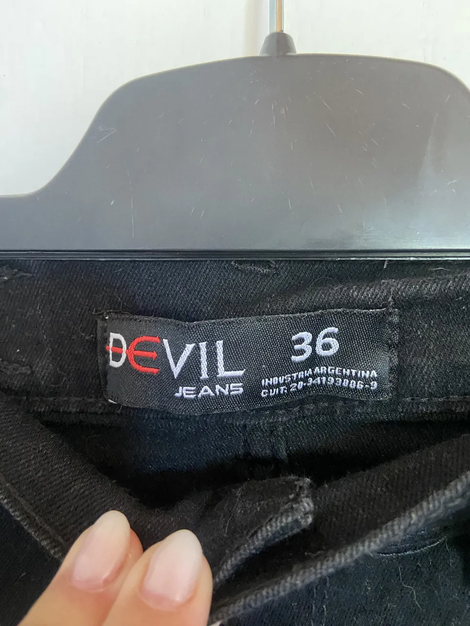 Short Devil - imagen 4