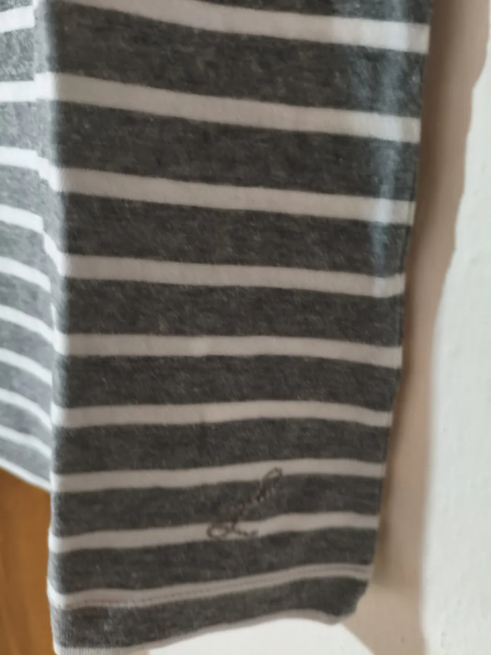 Remera H&M - imagen 5