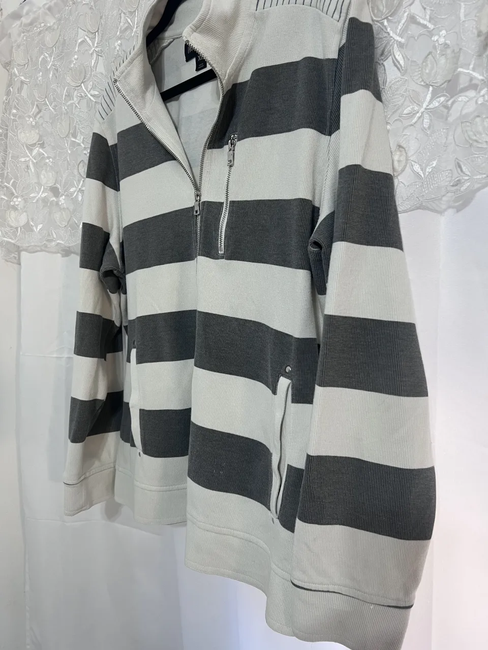 Campera INC International Concepts - imagen 3