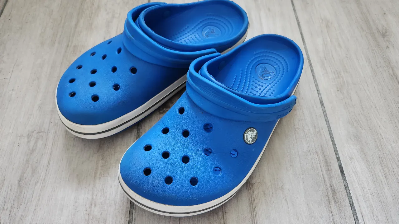 Zueco y mule Crocs - imagen 1