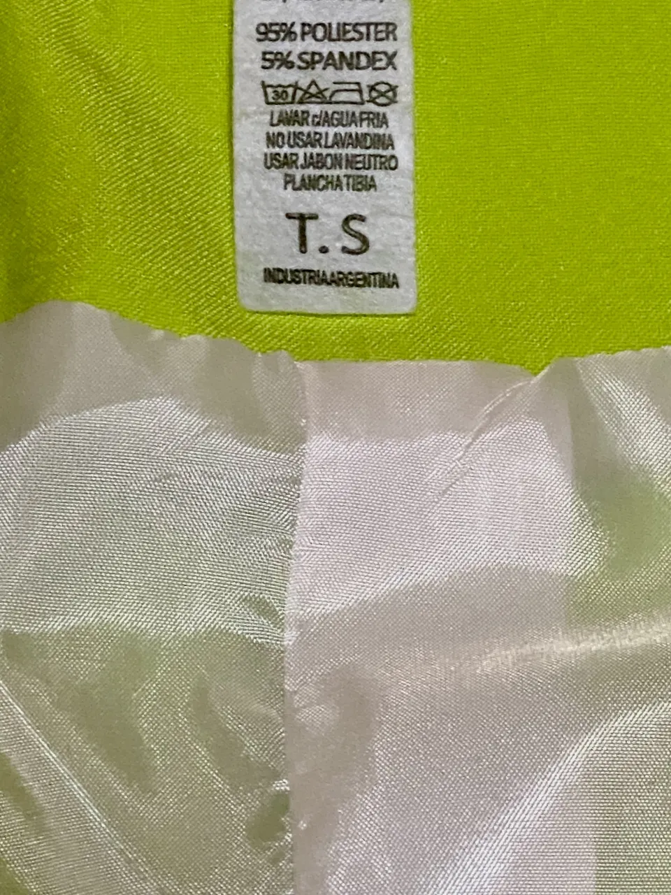 Blazer A ≠ - Vista 3