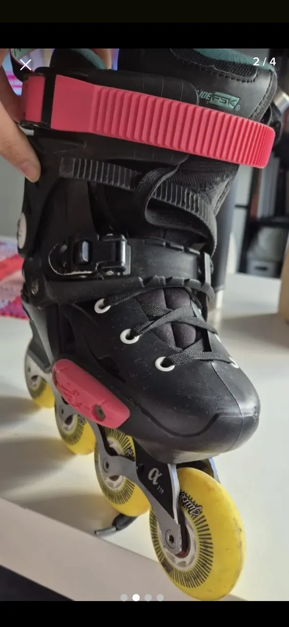 Rollers profesionales, bota rígida. Cuentan con un sistema de ajuste seguro y ruedas de alta calidad para un rendimiento óptimo. ¡Listos para la acción! Medida 23 cm (Talle 36), incluye extra frame y ruedas originales casi sin uso.