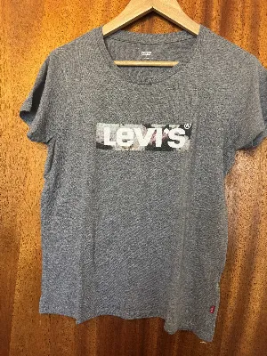 Levi's