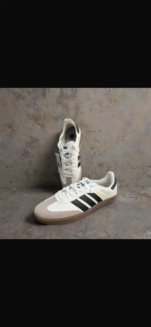Zapatillas adidas - imagen 1