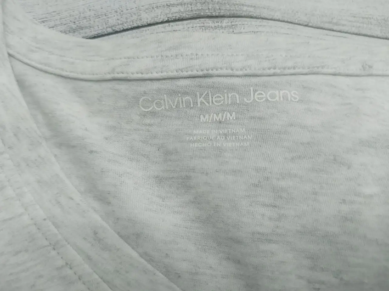 Remera Calvin Klein - imagen 3