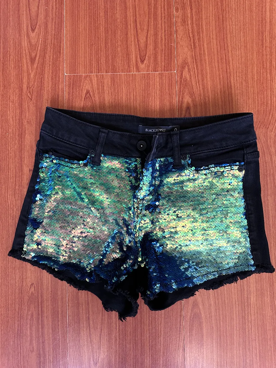 Short Blackheart - imagen 2