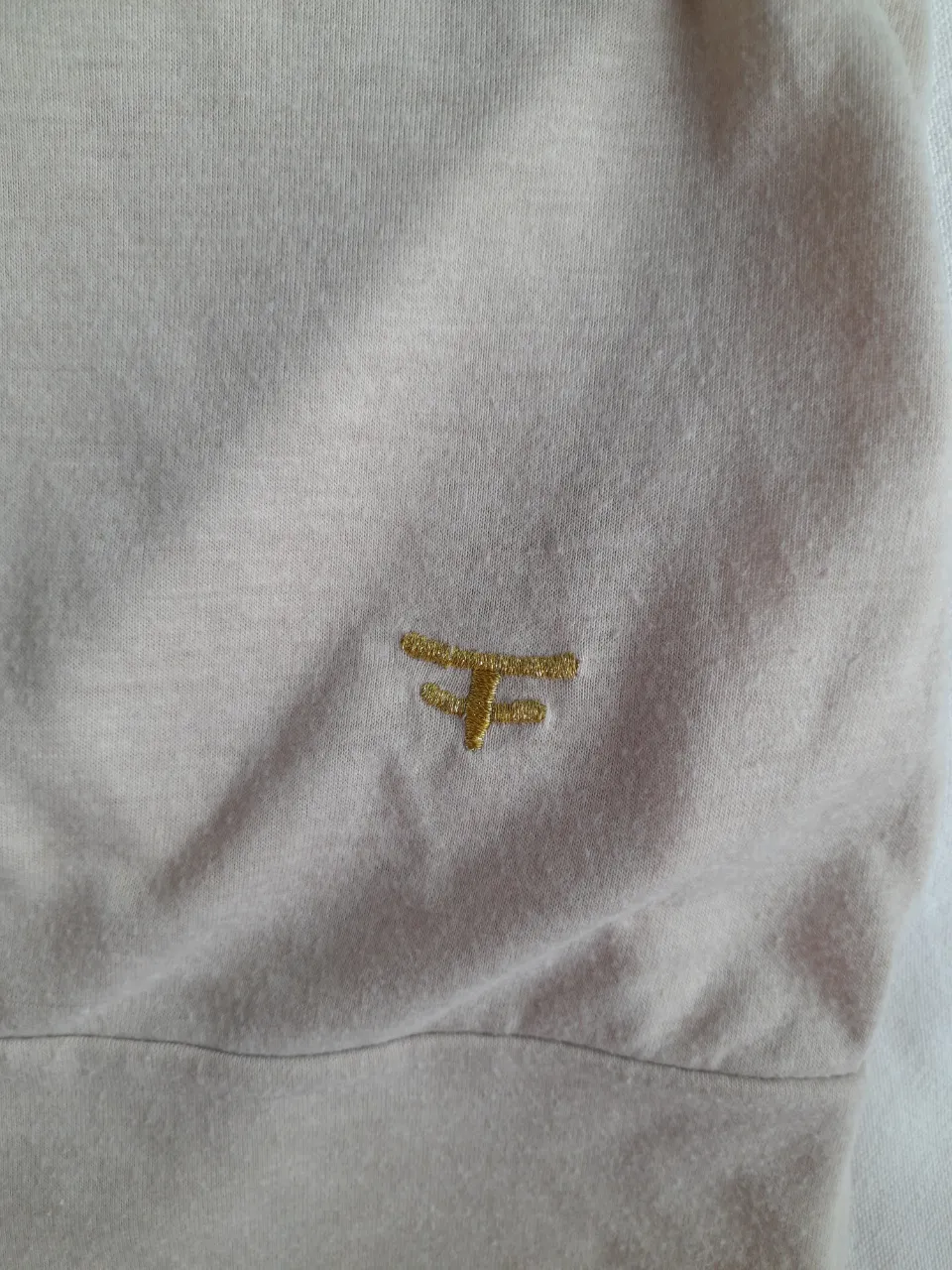 Remera Kosiuko miniatura 4