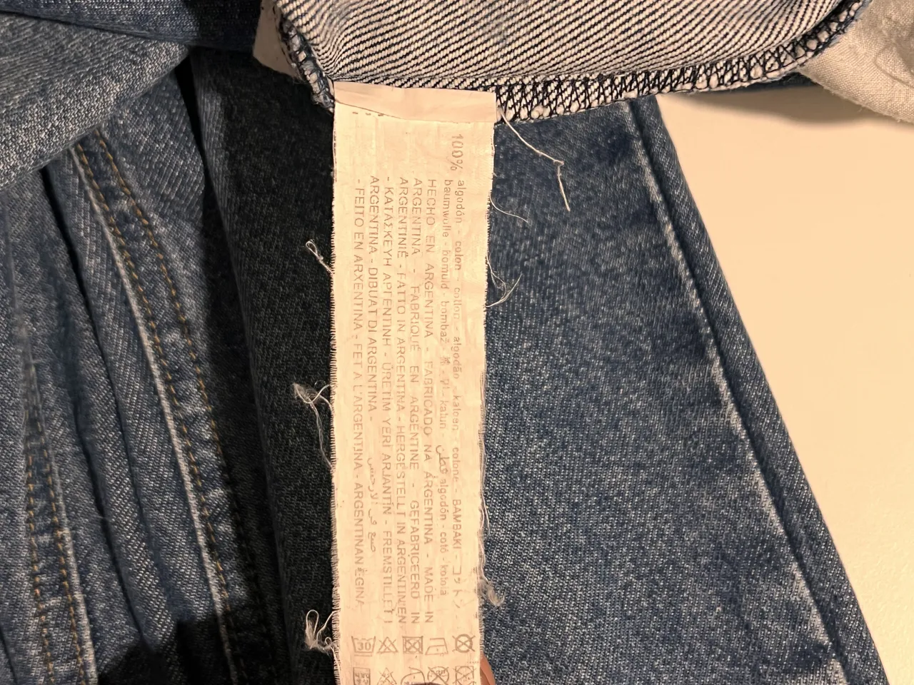 Jeans por los tobillos Zara - imagen 4