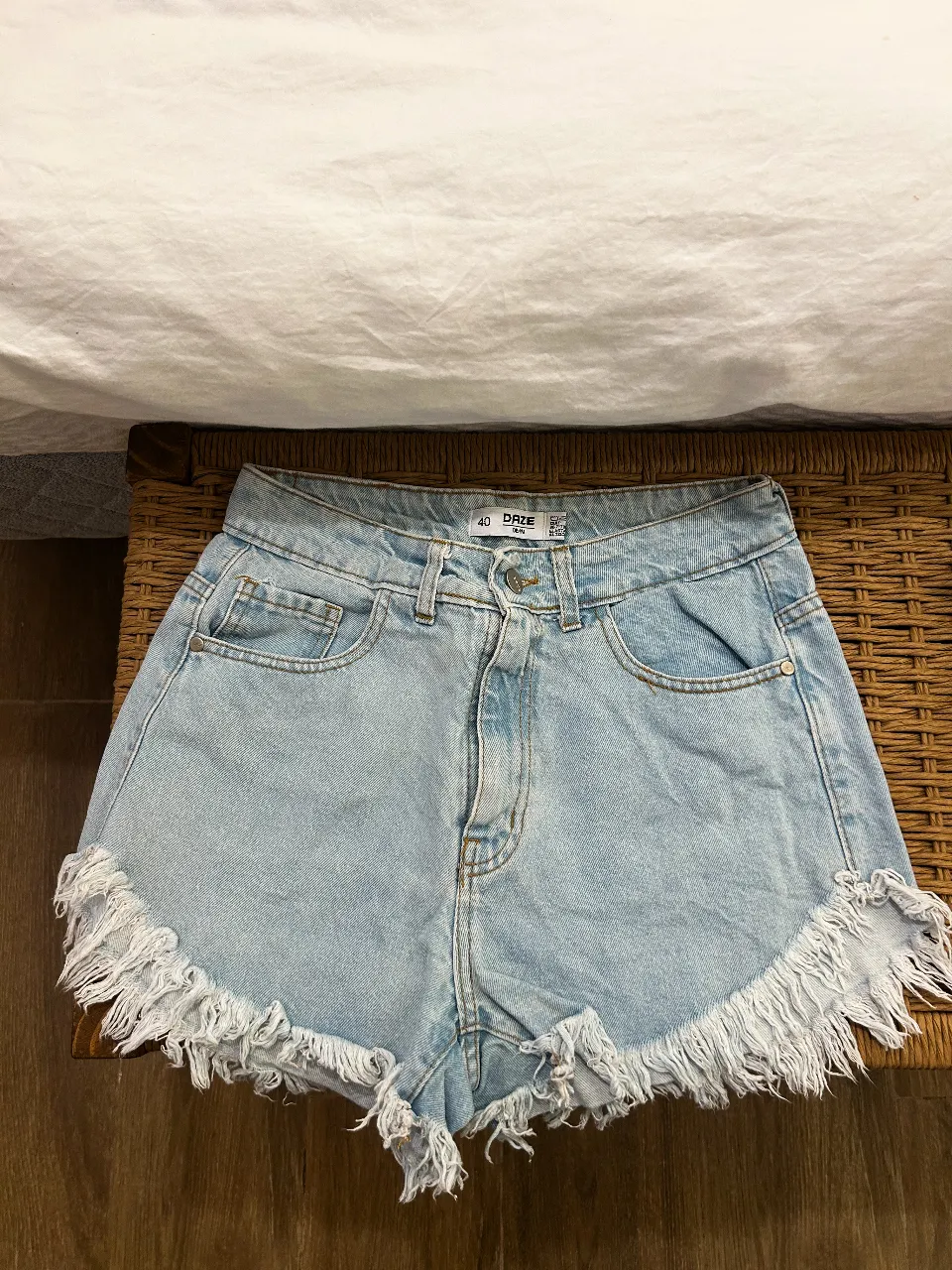 Short Daze - imagen 2