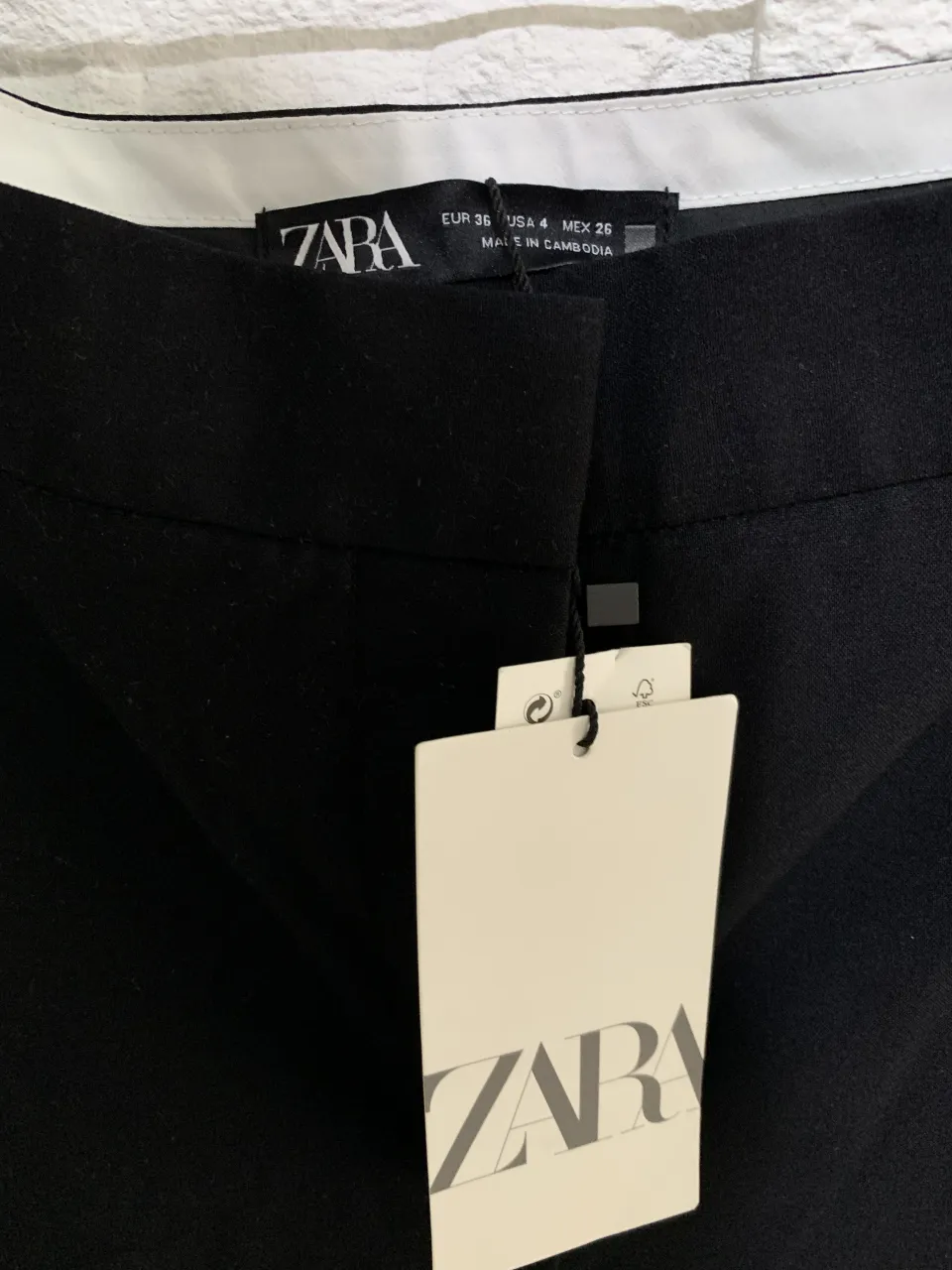 Pantalón Zara - imagen 4