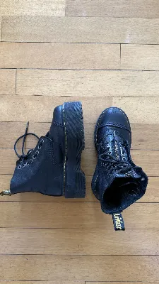 Dr. Martens