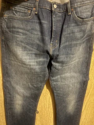 Levi's