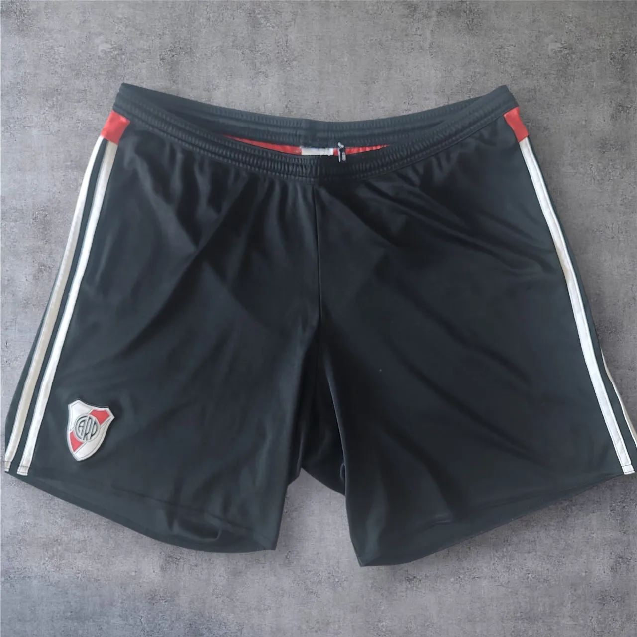 Short adidas - imagen 1