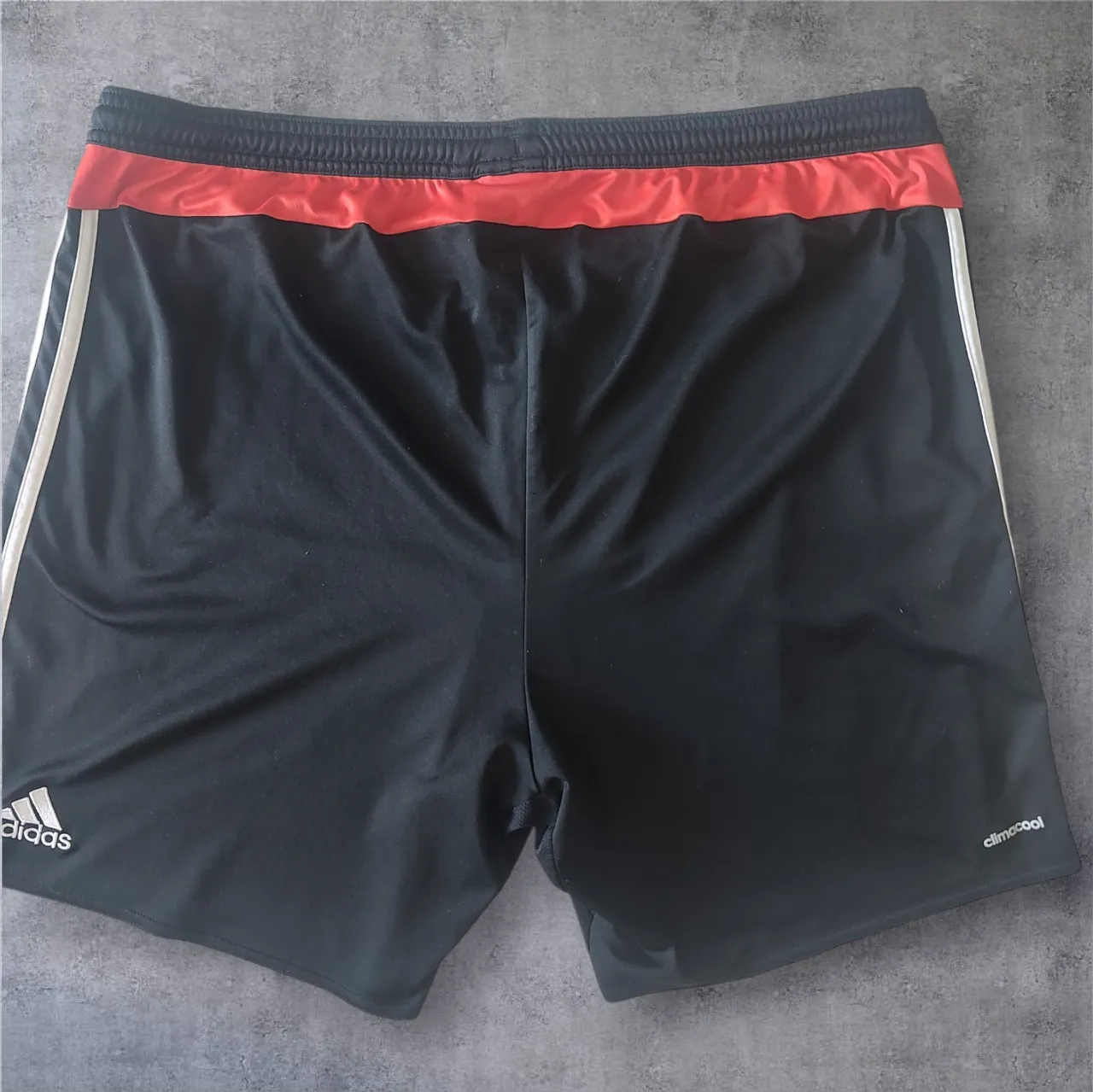 Short adidas - imagen 4