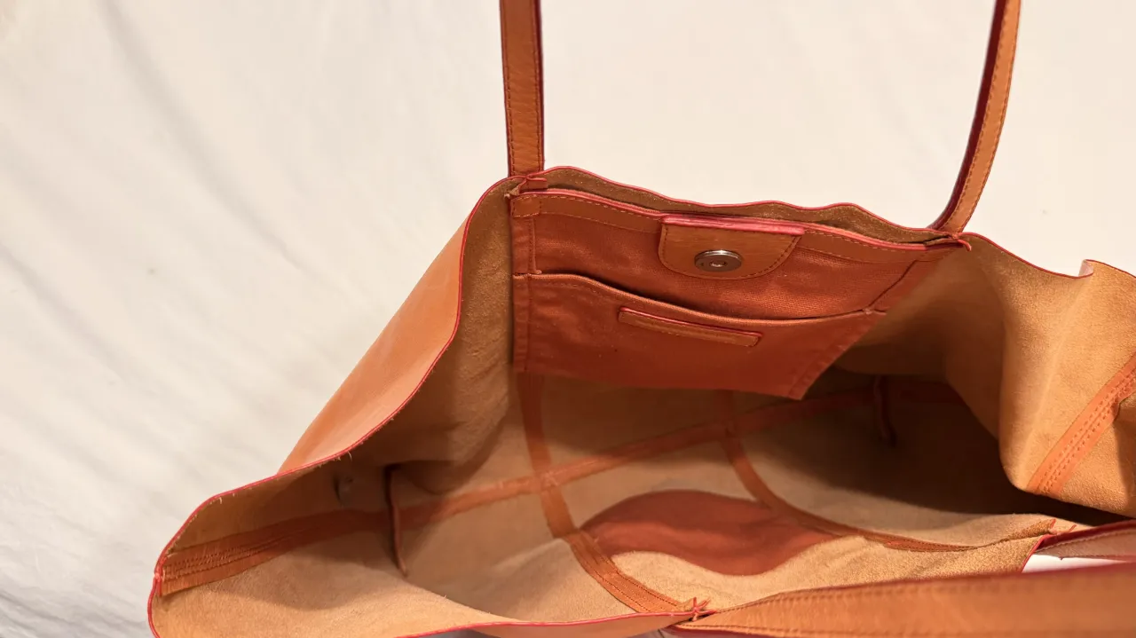 Cartera Banana Republic - imagen 4
