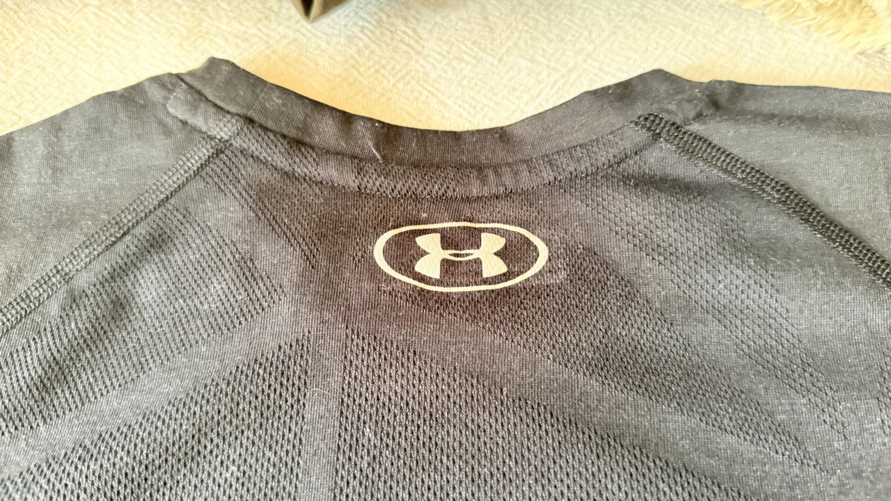 Remera Under Armour - imagen 3