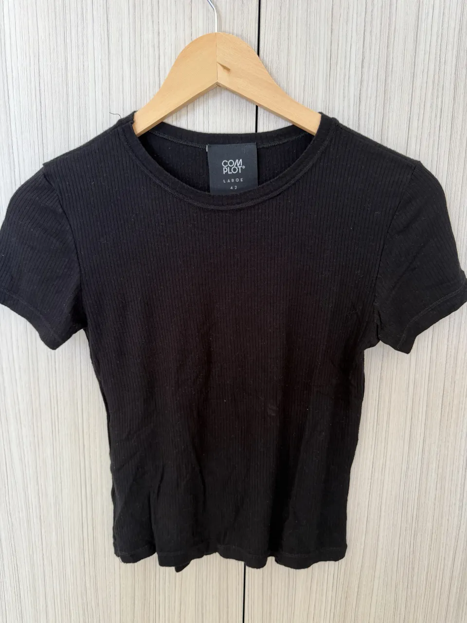 Remera Complot - imagen 1