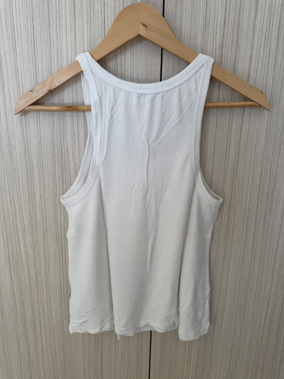 Musculosa Kosiuko - imagen 2