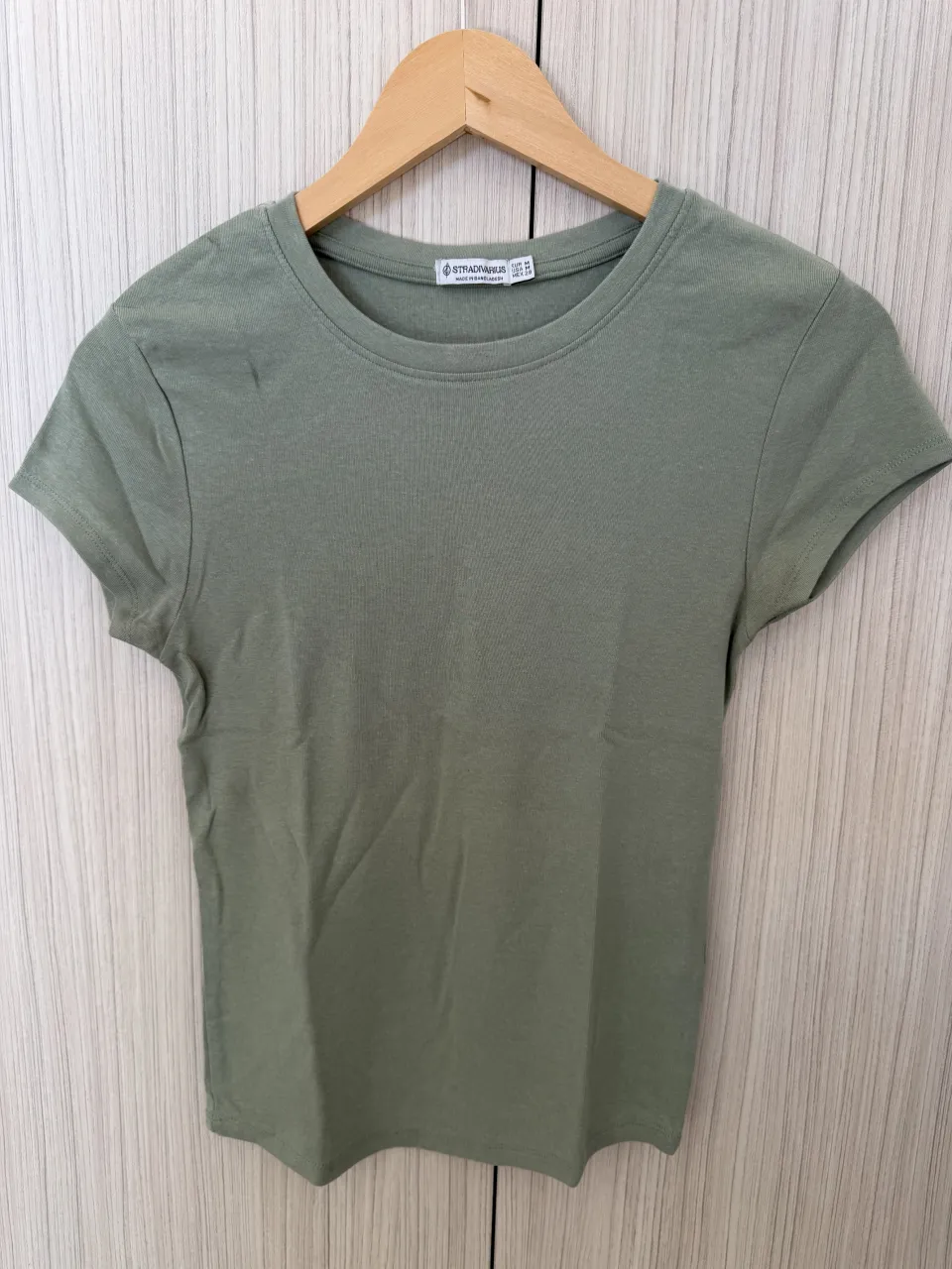Remera Stradivarius - imagen 1