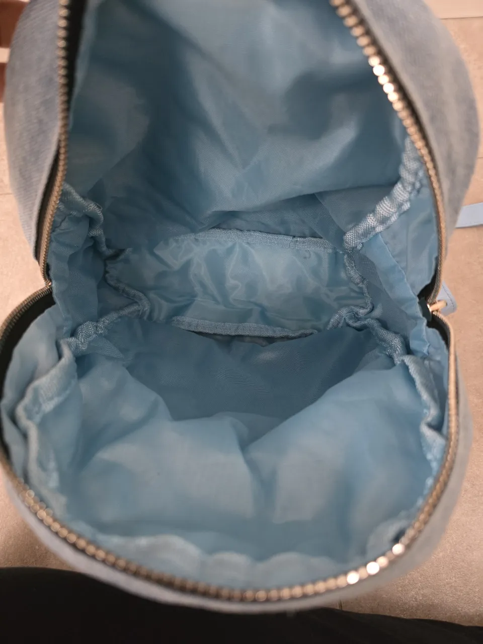 Mochila GUESS - imagen 3