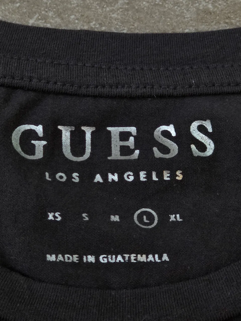Remera GUESS - imagen 4