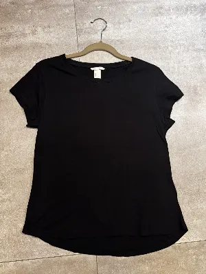 H&M