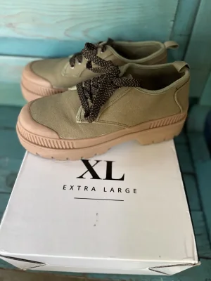 XL