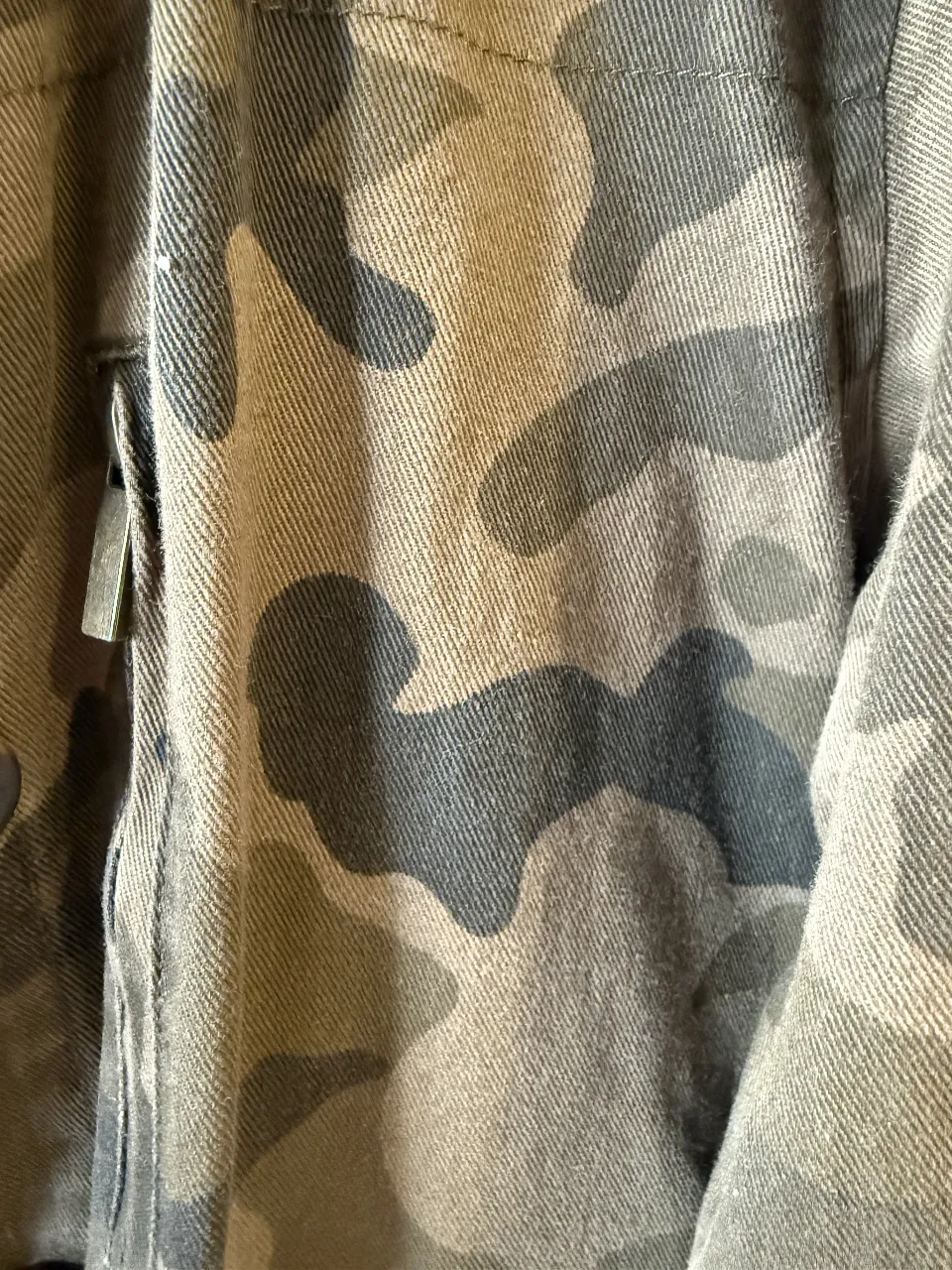 Campera Showroom - imagen 4