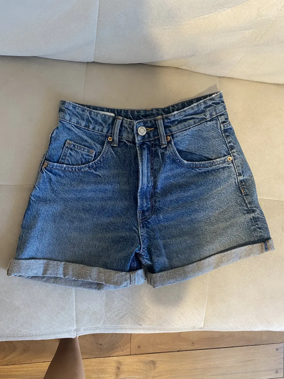 Short Zara - Vista 3