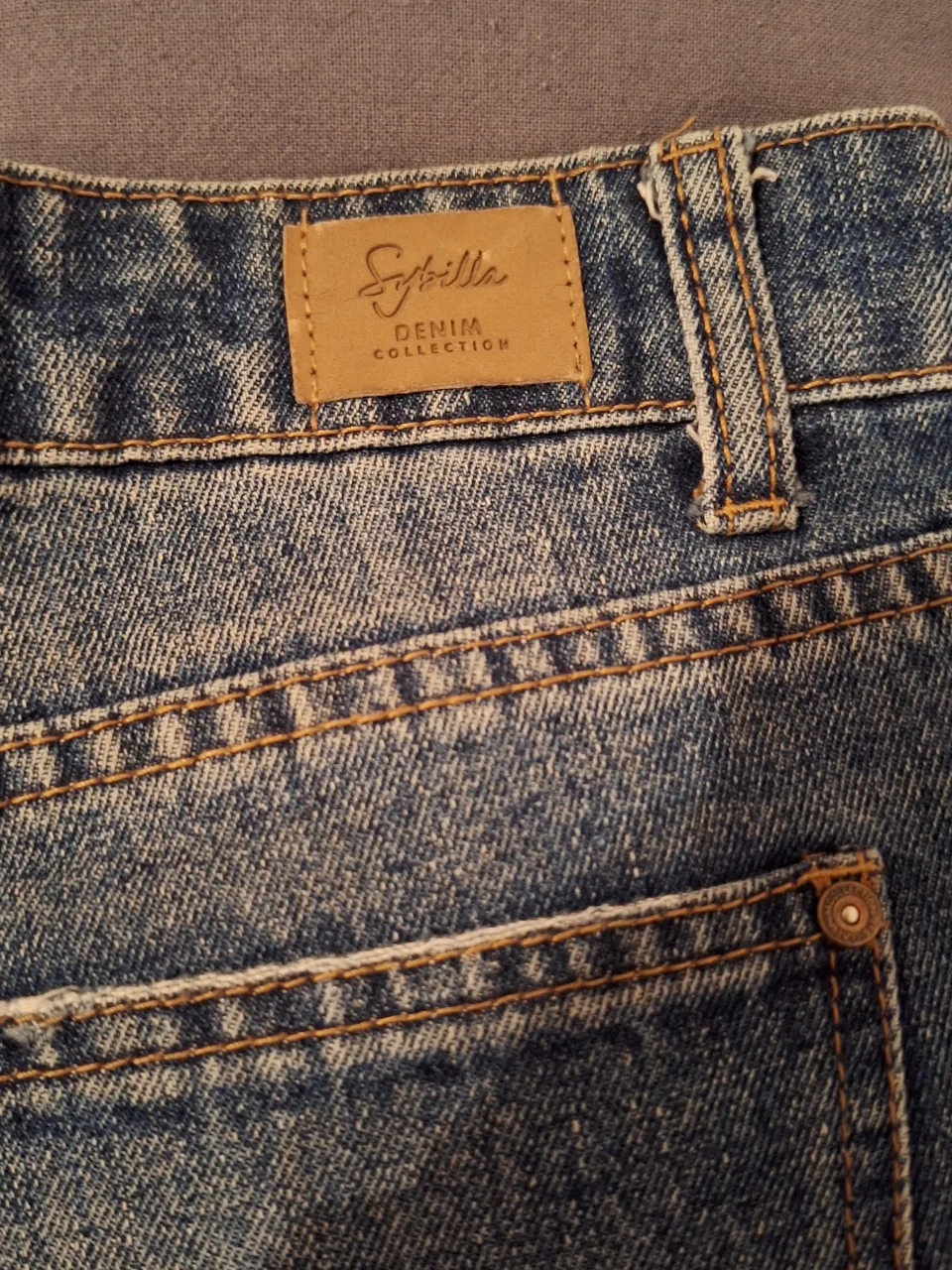 Short Sybilla - imagen 4