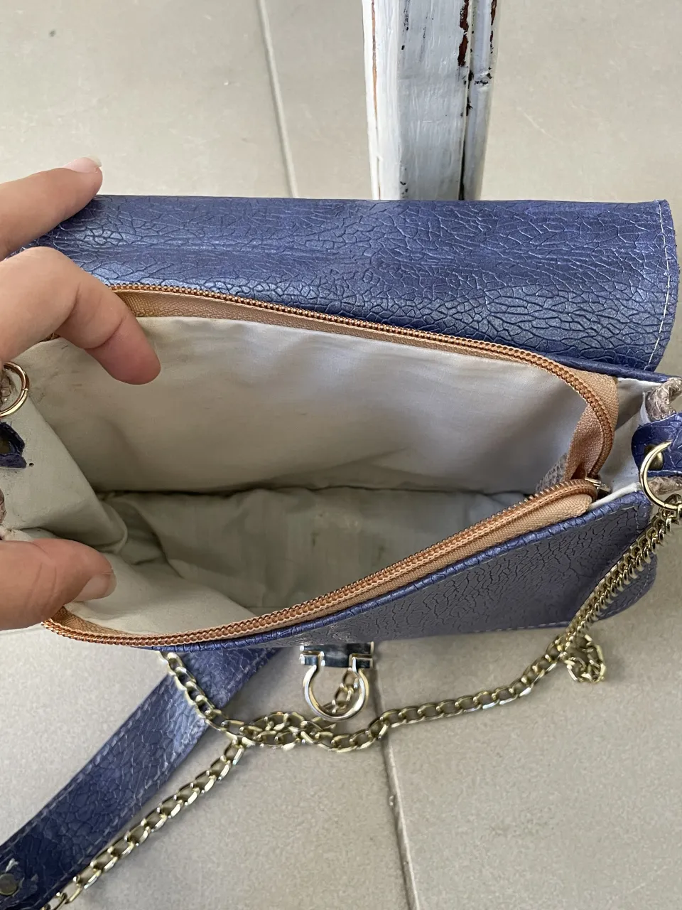 Cartera A ≠ - imagen 4