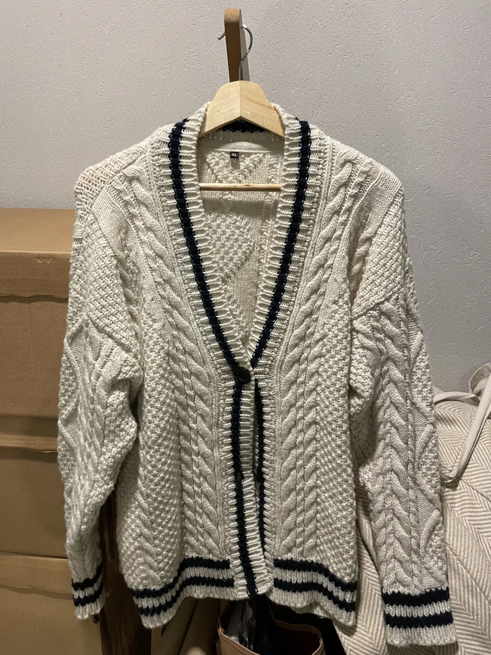 Cardigan A ≠ - imagen 1