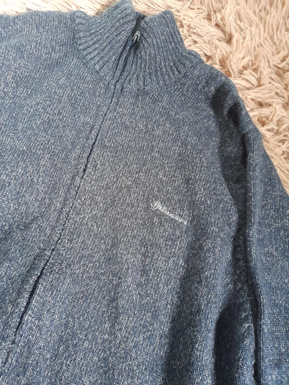 Sweater Otra miniatura 4