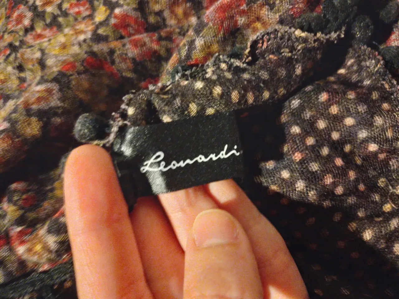 Pañuelo Leonardi - Vista 4