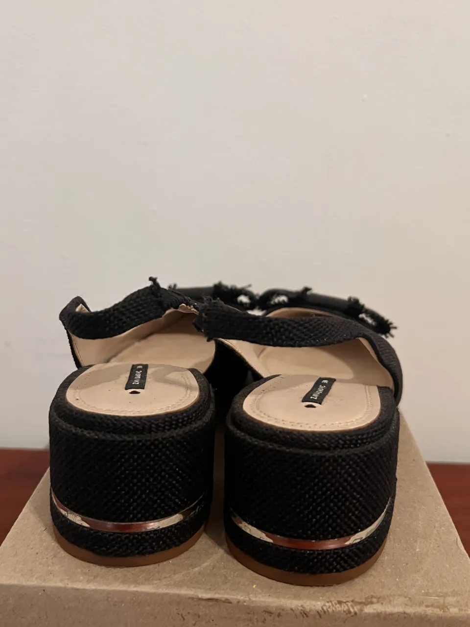 Zuecos Zara - imagen 3