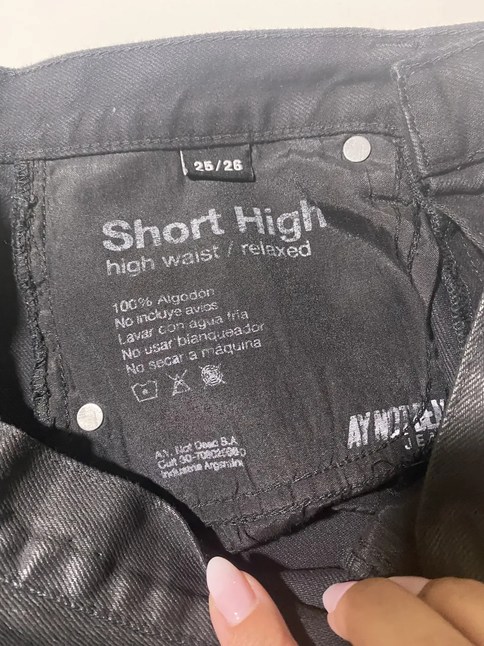 Short Ay Not Dead - imagen 6