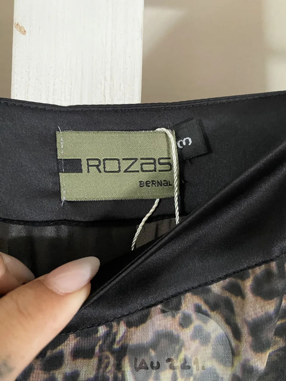 Blusa Razas - Vista 2