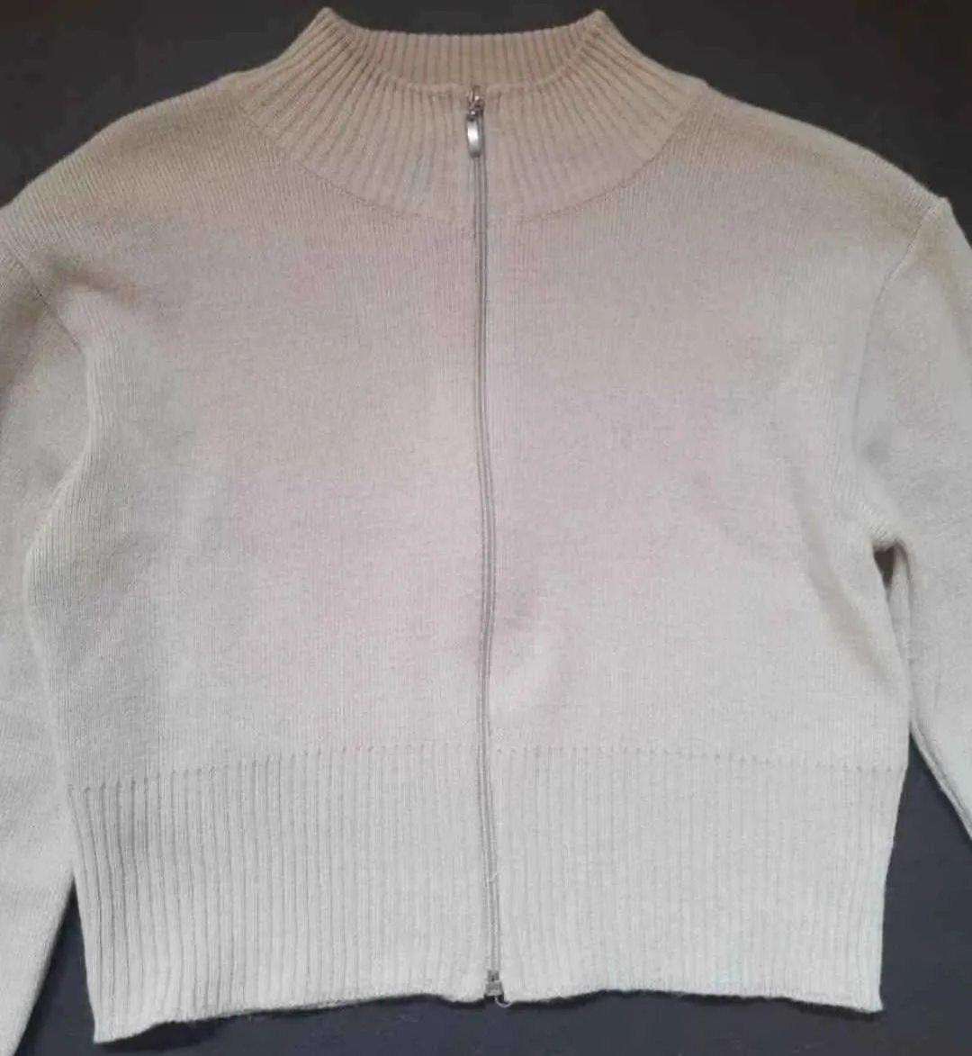 Sweater Generico - imagen 3