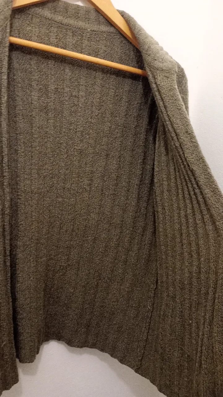 Cardigan Otra marca - imagen 4