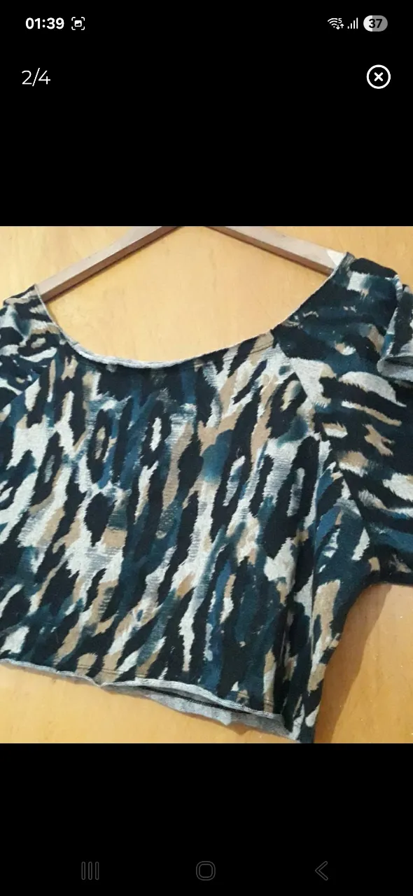 Remera A ≠ - imagen 2