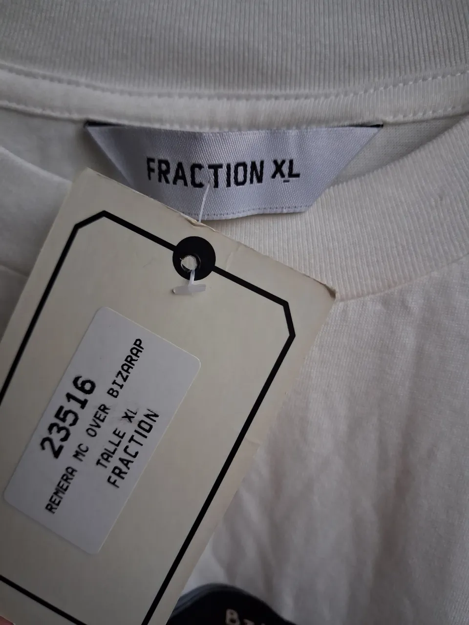 Remera Bershka - imagen 4