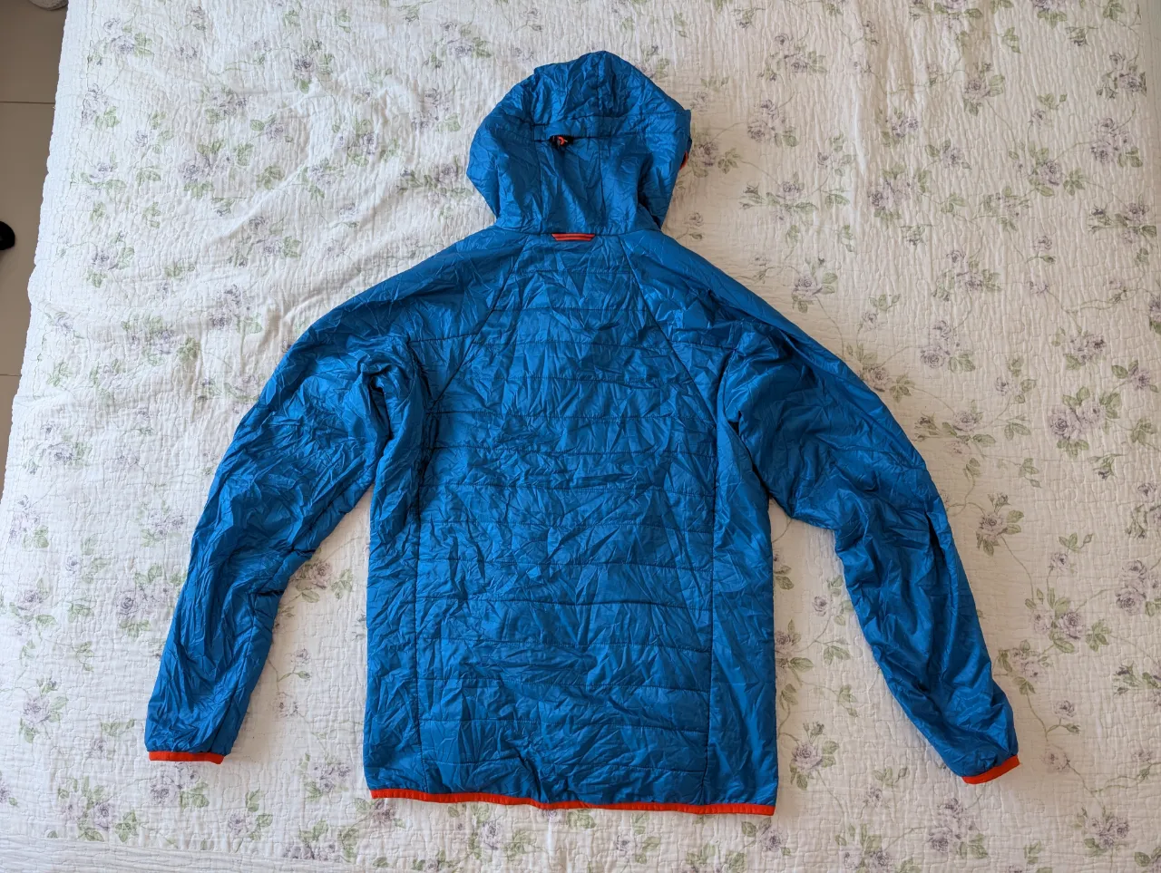 Campera Peak Performance - imagen 3