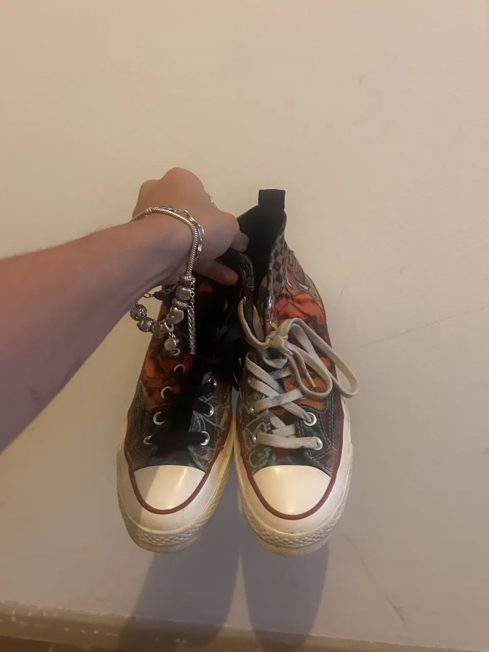 Zapatillas Converse Chuck 70 Hi con estampado multicolor y detalles de diseño. Edición Limitada