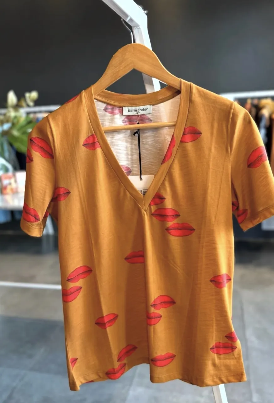 Remera Jazmín Chebar - imagen 4