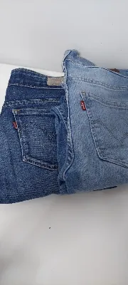 Levi's