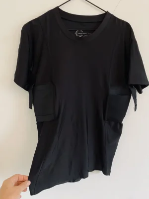 Concealment clothes