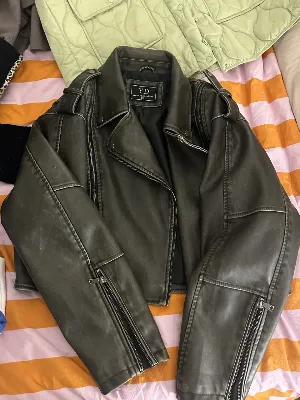 YD