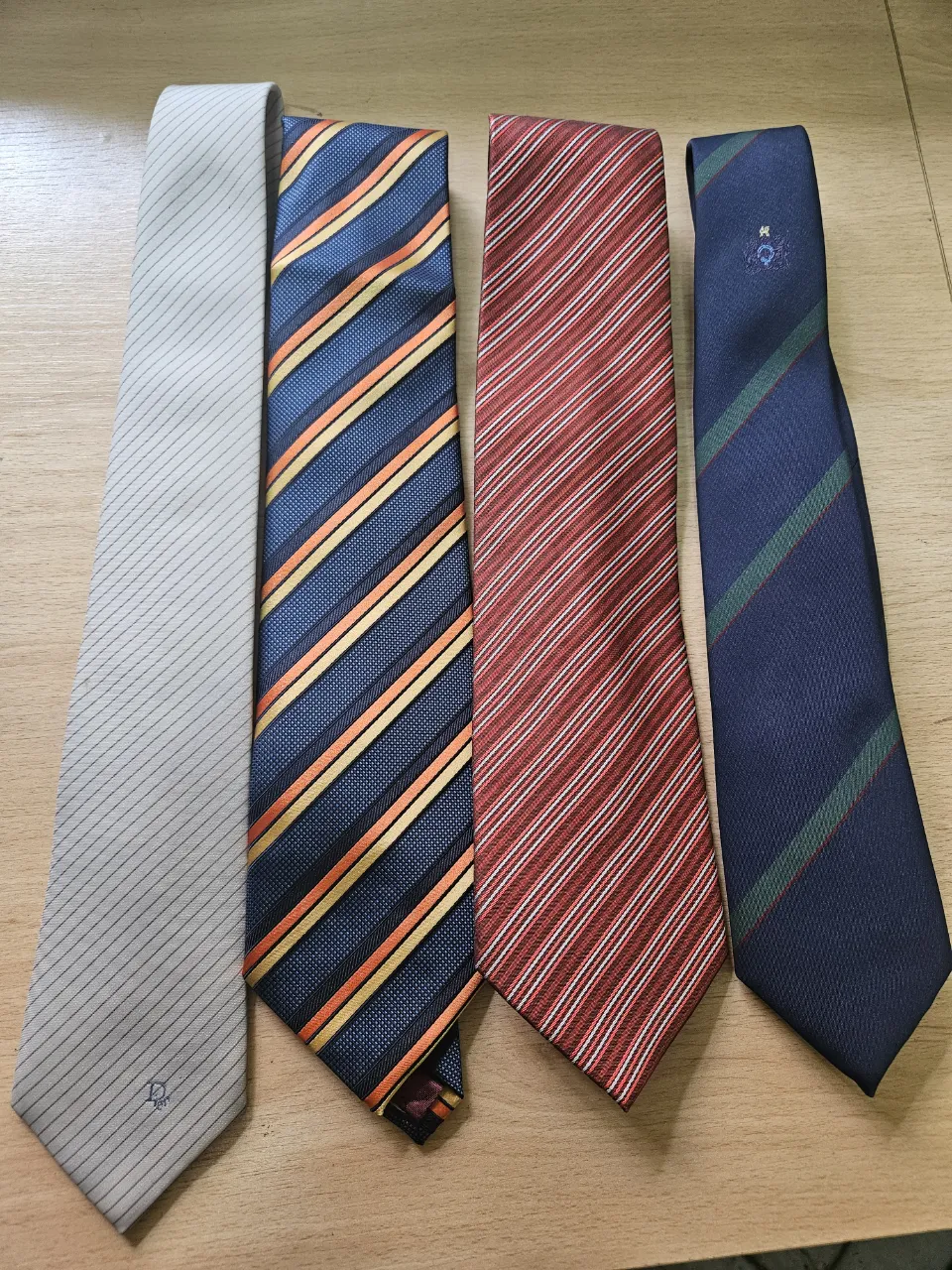 Corbata Variadas.
